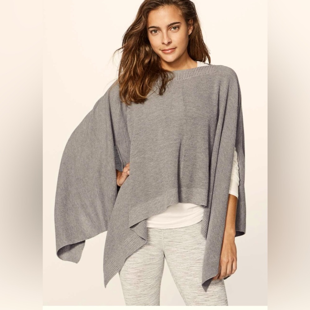 Lululemon Forward Flow Cape/Poncho
